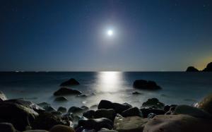 Ocean Moonlight Rocks Stones HD wallpaper thumb