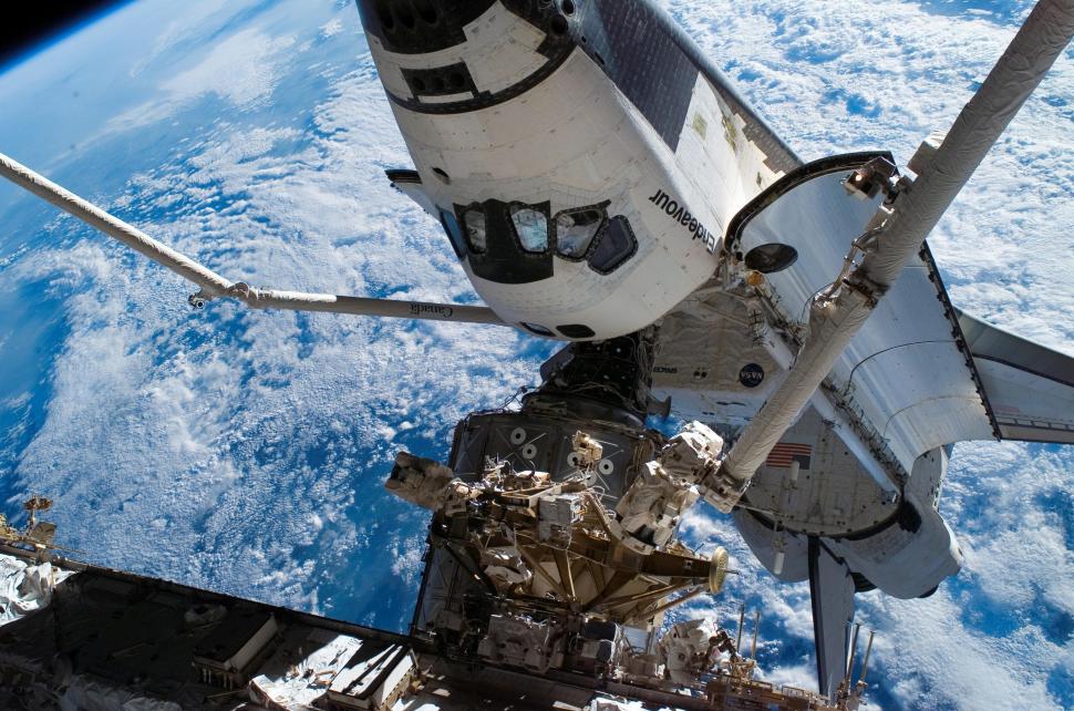 Space, blue planet, earth, iss, shuttle endeavour wallpaper,space HD wallpaper,blue planet HD wallpaper,earth HD wallpaper,shuttle endeavour HD wallpaper,3032x2007 wallpaper