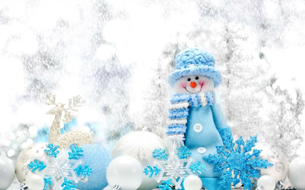 Dressed Snowman wallpaper,lovely HD wallpaper,new year HD wallpaper,merry christmas HD wallpaper,snowflakes HD wallpaper,nice HD wallpaper,snowy HD wallpaper,beautiful HD wallpaper,cold HD wallpaper,snowman HD wallpaper,trees HD wallpaper,2560x1600 wallpaper