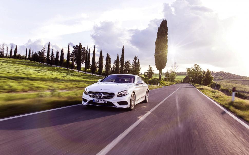 Mercedes-Benz S-Class Coupe white car in the road wallpaper,Mercedes HD wallpaper,Benz HD wallpaper,Coupe HD wallpaper,White HD wallpaper,Car HD wallpaper,Road HD wallpaper,2560x1600 wallpaper
