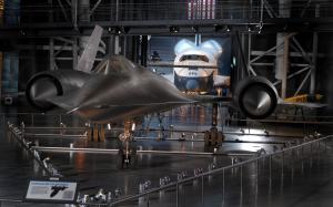 Aircraft, Military Aircraft, Lockheed SR-71 Blackbird, Space Shuttle, Museums wallpaper thumb