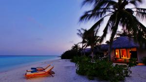 Resort Tropical Hotel Hut Ocean Beach Chairs HD wallpaper thumb
