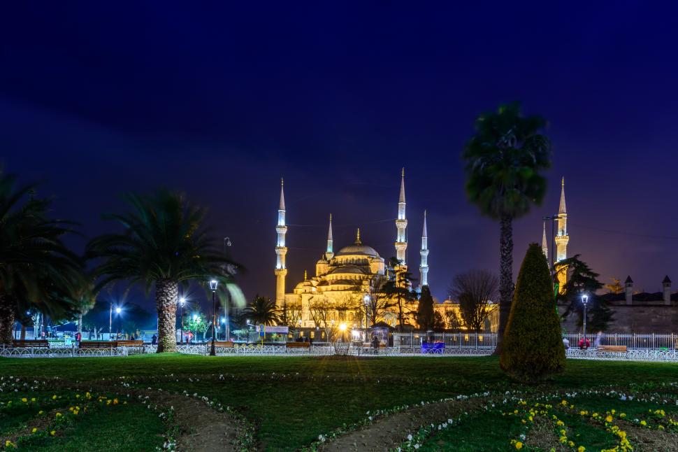 Istanbul, Cathedral, Turkey wallpaper,palm trees HD wallpaper,photo HD wallpaper,Istanbul HD wallpaper,Cathedral HD wallpaper,the city HD wallpaper,lawn HD wallpaper,temple HD wallpaper,the monastery HD wallpaper,mosque HD wallpaper,night HD wallpaper,Turkey HD wallpaper,4200x2800 wallpaper