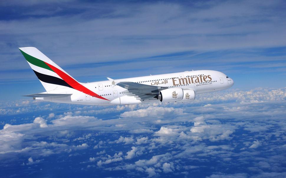 A380 aircraft flying in the sky, clouds, blue wallpaper,Aircraft HD wallpaper,Flying HD wallpaper,Sky HD wallpaper,Clouds HD wallpaper,Blue HD wallpaper,1920x1200 wallpaper