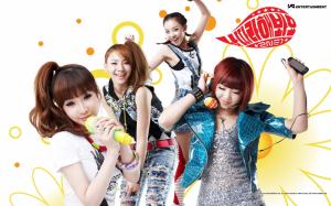 2NE1 korea music girls 02 wallpaper thumb
