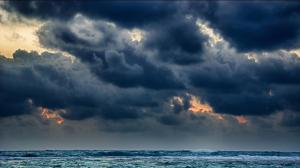 Gloomy Sea Storm wallpaper thumb