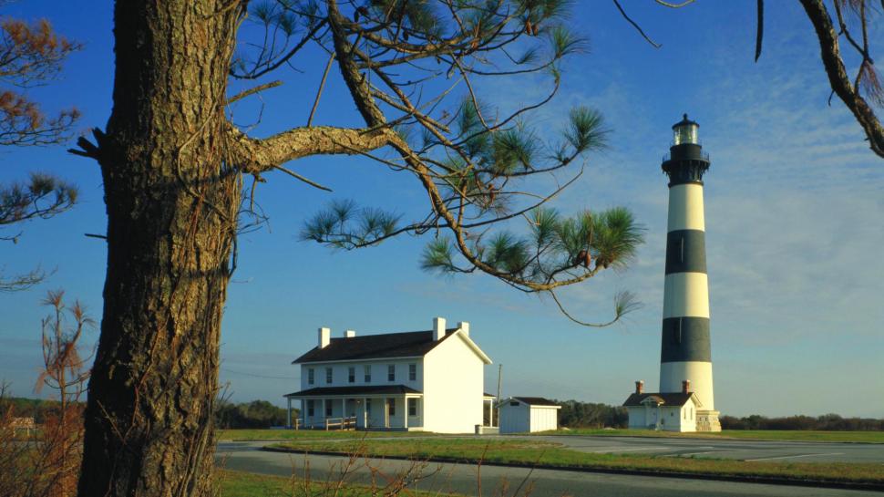 Tall Lighthouse On Bodie Isl Hatteras No. Carolina wallpaper,tree HD wallpaper,house HD wallpaper,lighthouse HD wallpaper,tall HD wallpaper,nature & landscapes HD wallpaper,1920x1080 wallpaper