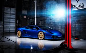 Blue color Lamborghini Gallardo supercar indoor wallpaper thumb