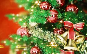 Holiday Tree wallpaper thumb