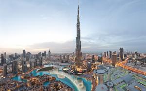 World's tallest building, Burj Khalifa, Dubai wallpaper thumb