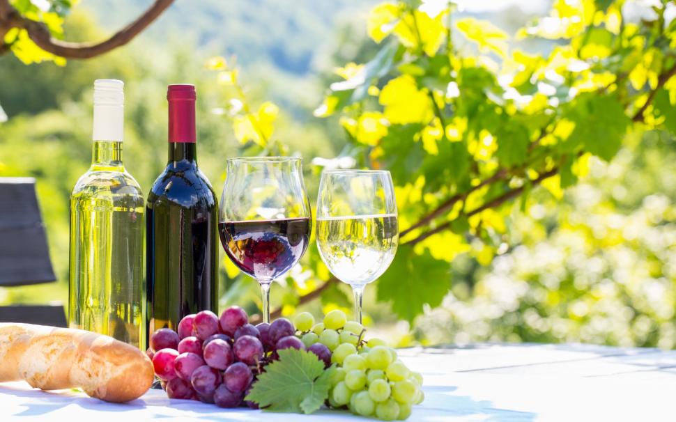 White Wine, Red Wine, Wine, Fruits, grapes, Glass, bottle wallpaper,white wine HD wallpaper,red wine HD wallpaper,wine HD wallpaper,fruits HD wallpaper,grapes HD wallpaper,glass HD wallpaper,bottle HD wallpaper,2560x1600 wallpaper