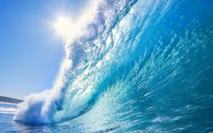 Big Wave Coming wallpaper thumb