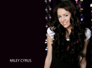 Miley Cyrus 27 HD wallpaper thumb