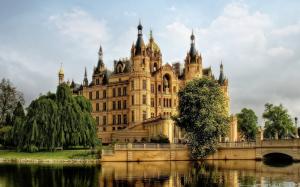 Germany, Schwerin, castle, river, tree, bridge, clouds wallpaper thumb