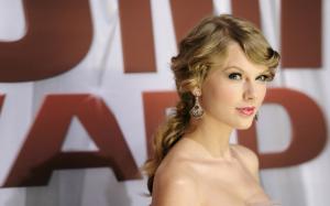 Taylor Swift 9 HD wallpaper thumb