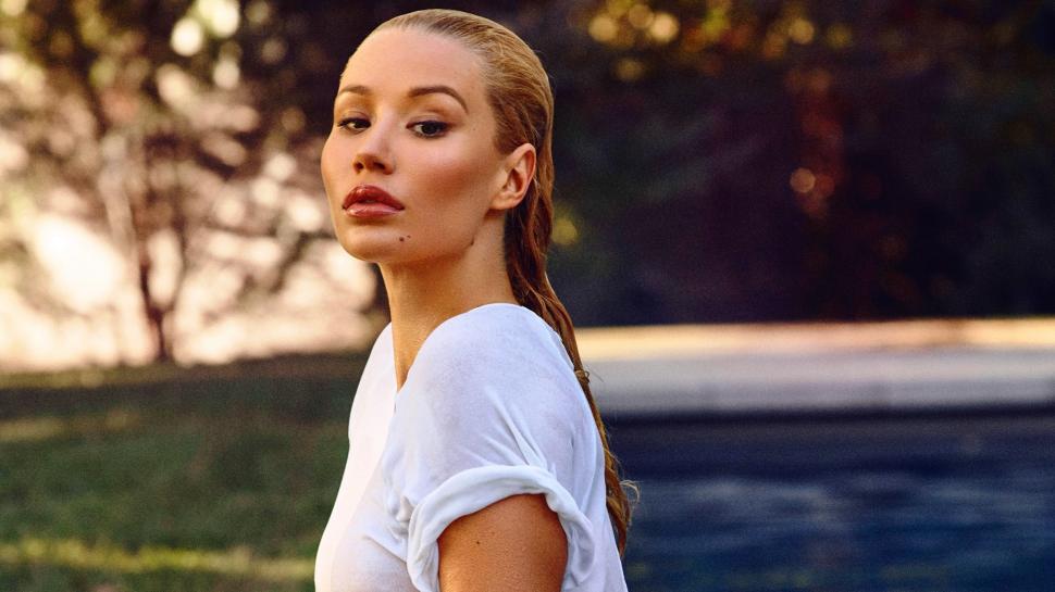 Iggy Azalea GQ AU 2016 wallpaper,music HD wallpaper,singer HD wallpaper,australian HD wallpaper,rapper HD wallpaper,Music HD wallpaper,2400x1350 wallpaper