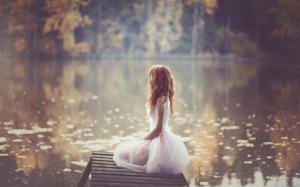 Lonely girl, white dress, lakeside wallpaper thumb