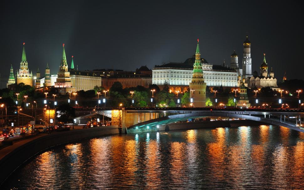 Moscow Night Lights wallpaper,capital HD wallpaper,dark HD wallpaper,city HD wallpaper,town HD wallpaper,urss HD wallpaper,1920x1200 wallpaper