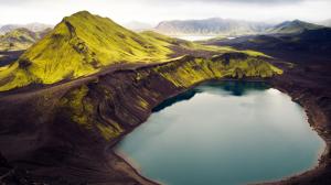 Iceland mountains wallpaper thumb