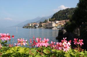Bellagio On Lake Como wallpaper thumb