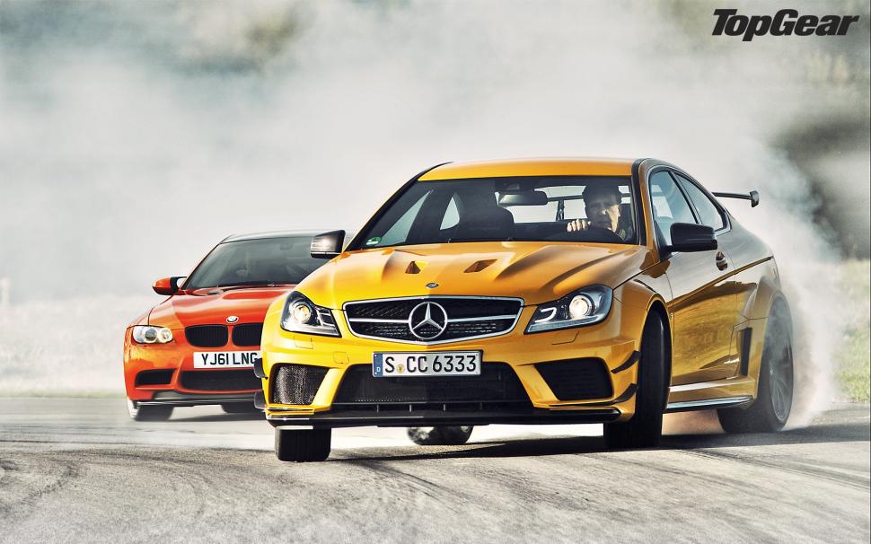 Mercedes-Benz C63 AMG yellow and BMW M3 GTS red supercar wallpaper,Benz HD wallpaper,Yellow HD wallpaper,BMW HD wallpaper,Red HD wallpaper,Supercar HD wallpaper,1920x1200 wallpaper