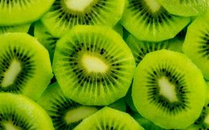Fresh fruit, green kiwi slice wallpaper thumb