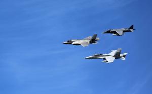 Lockheed Martin, fighters flight, blue sky wallpaper thumb