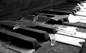 Piano With Broken Glass Pictures wallpaper thumb