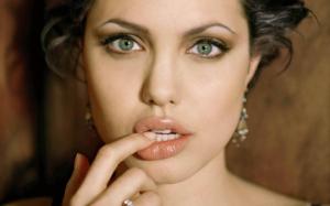 Green Eyes Angelina Jolie wallpaper thumb