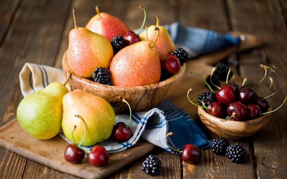 Pears and cherries wallpaper,photography HD wallpaper,1920x1200 HD wallpaper,cherry HD wallpaper,pear HD wallpaper,1920x1200 wallpaper