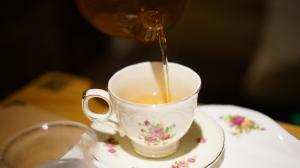 Drink tea, cup wallpaper thumb