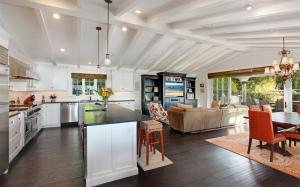 Interior design, living room, kitchen, chandelier wallpaper thumb