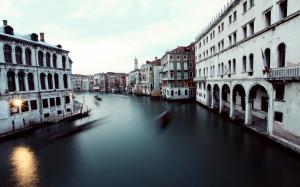 Venice Canal Buildings Timelapse HD wallpaper thumb