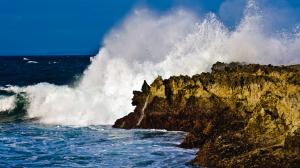 Ocean Rock Stone Wave HD wallpaper thumb