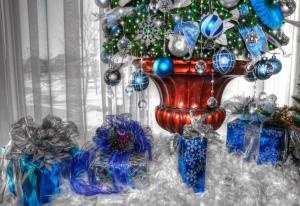 gifts, christmas tree, christmas tree decorations, vase, holiday wallpaper thumb