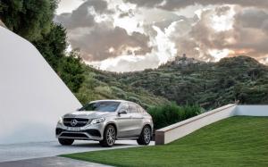 2015 Mercedes-AMG GLE 63 Coupe wallpaper thumb