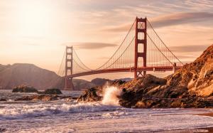 USA, San Francisco, Golden Gate bridge, rocks, waves, beach wallpaper thumb