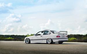 BMW M3 White coupe wallpaper thumb