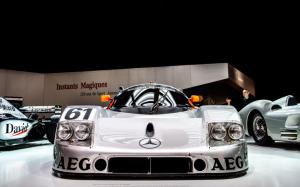Mercedes Race Car HD wallpaper thumb