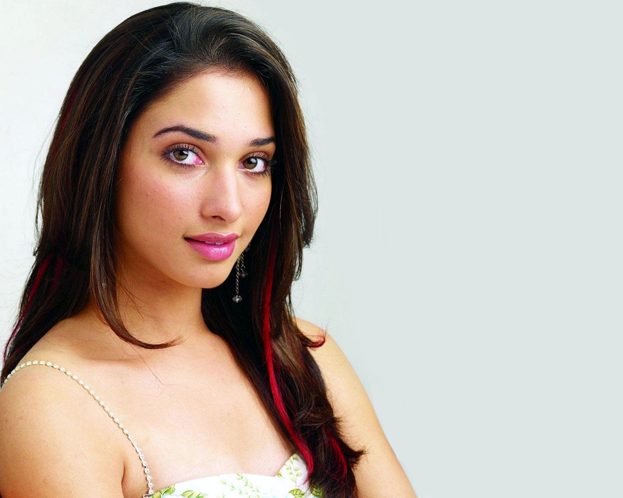 Tamanna South Actress HD wallpaper | celebrities | Wallpaper Better