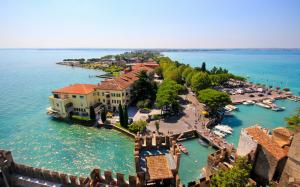 Sirmione, Lombardy, Italy, Lake Garda, island, house, trees, panorama wallpaper thumb