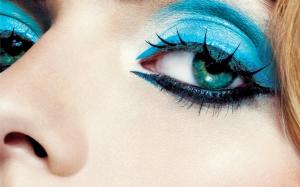 Blue eye makeup wallpaper thumb