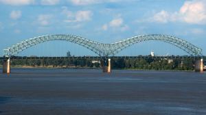 Memphis Bridge Across The Mississippi River wallpaper thumb