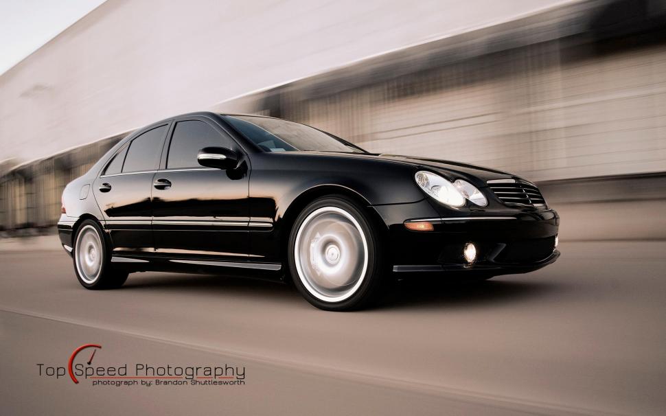 Black 2005 Mercedes-benz C55 Amg wallpaper,mercedes-benz HD wallpaper,black HD wallpaper,2005 HD wallpaper,benz HD wallpaper,mercedes HD wallpaper,cars HD wallpaper,2560x1600 wallpaper