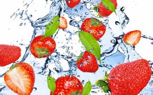 Strawberry, fruit, water, splash wallpaper thumb