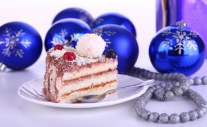 christmas decorations, cake, treat, holiday, new year wallpaper thumb