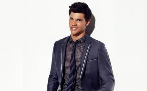 Taylor Lautner Suit wallpaper thumb