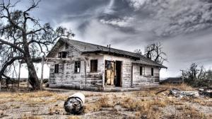 Aboned Country House Hdr wallpaper thumb