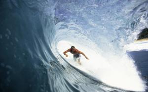 Surfer wallpaper thumb