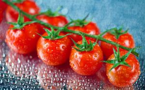 Fresh fruit, tomatoes, water drops wallpaper thumb